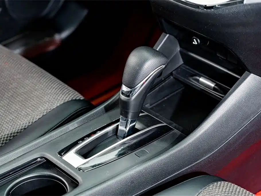 Honda Jade 2018 — фото 18