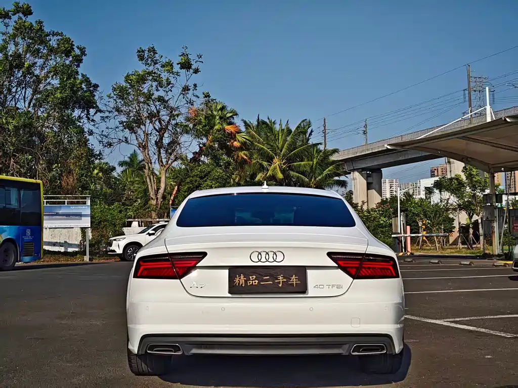 Audi A7 2018 — фото 8