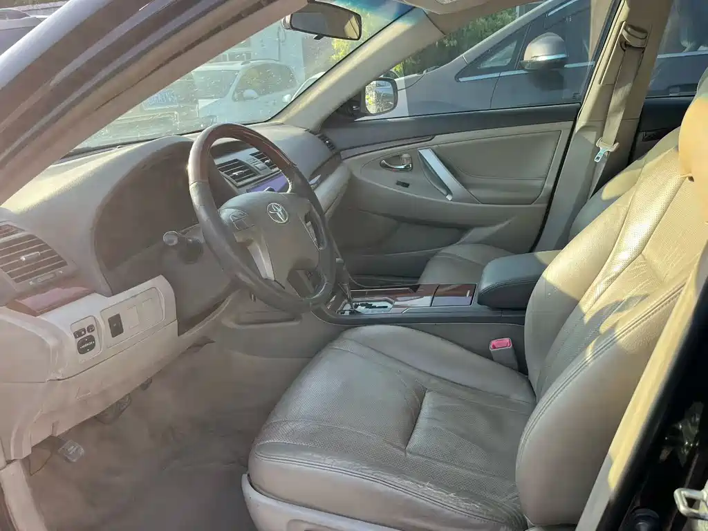 Toyota Camry 2014