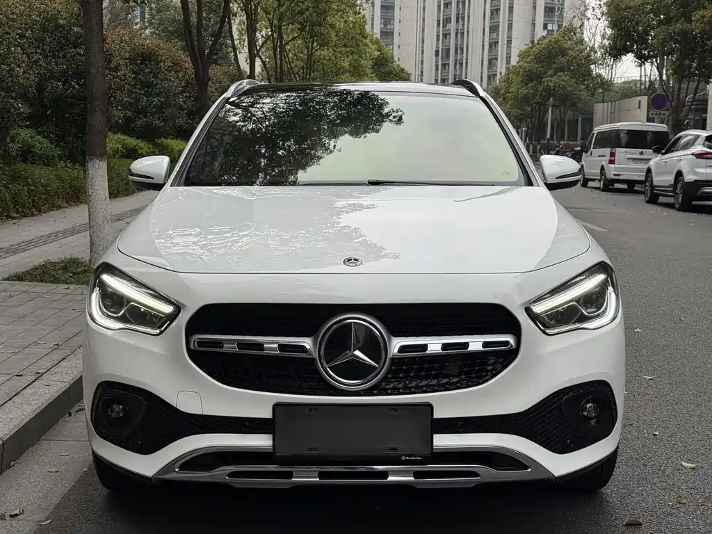 Mercedes-Benz GLA 2020 — фото 2