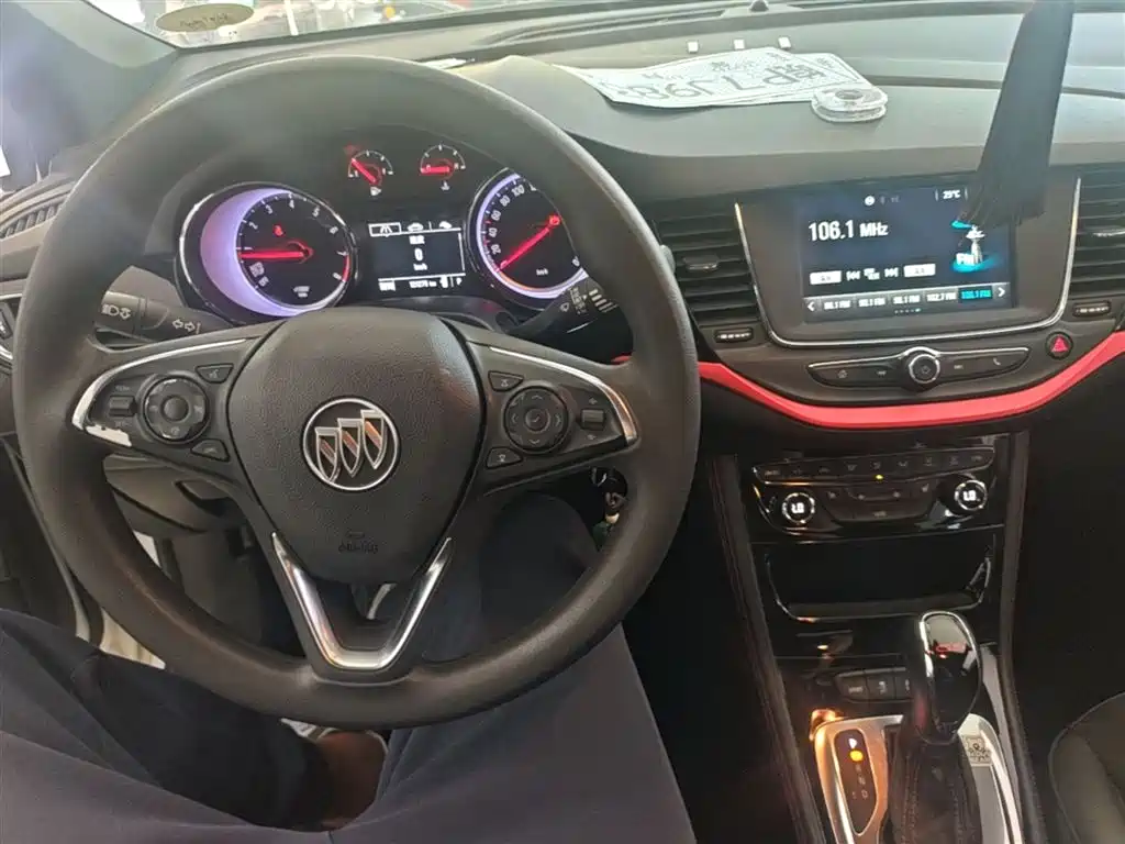 Buick Verano 2017 — фото 10