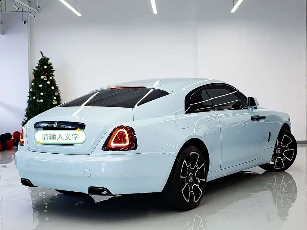 Rolls-Royce Phantom 2015 — фото 14