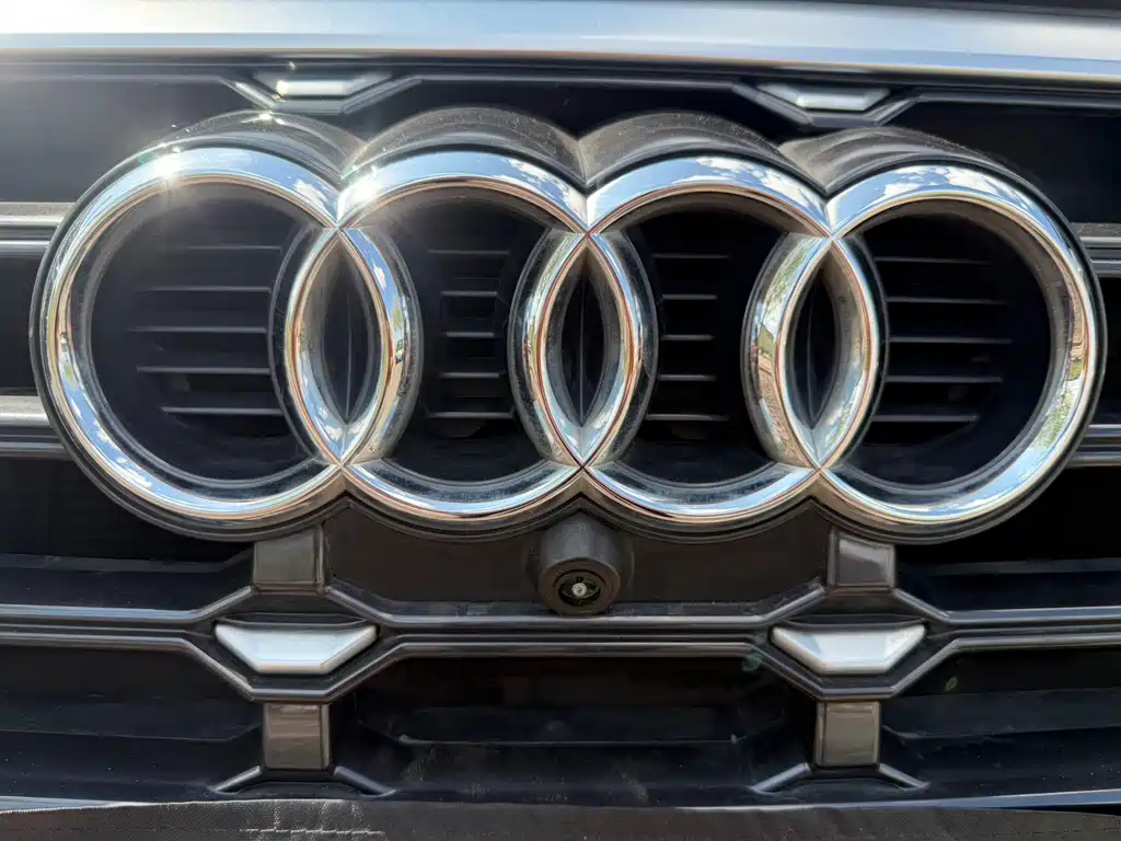 Audi Q3 2022 — фото 10
