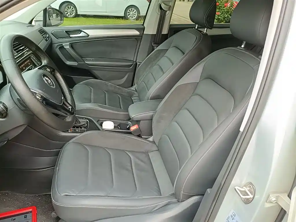 Volkswagen Tiguan L 2017 — фото 15