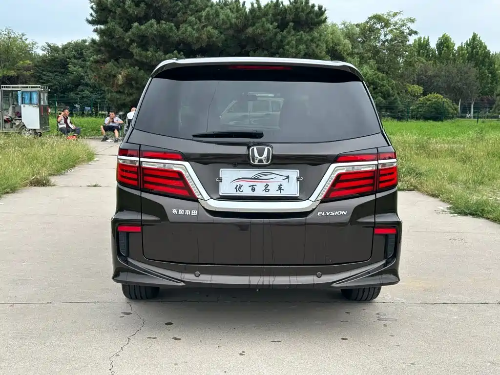 Honda Elysion 2018 — фото 5