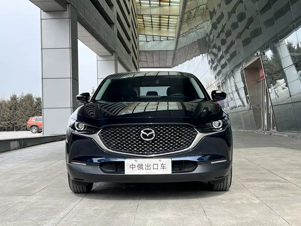 Mazda CX-30 2022 — фото 2