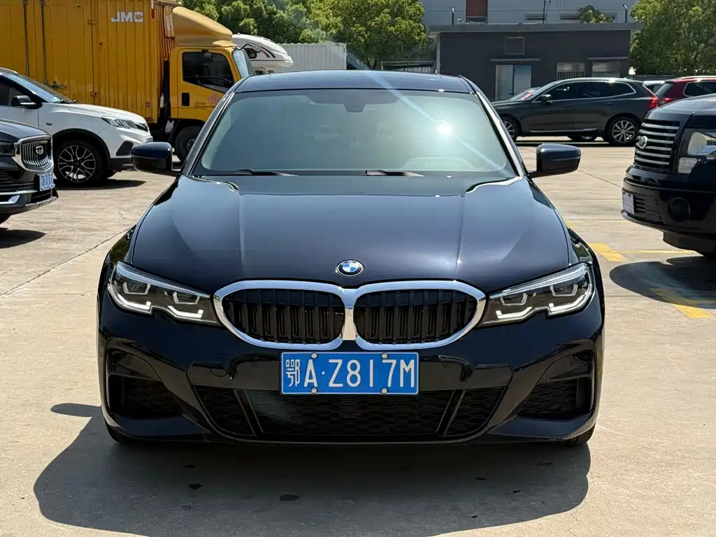 BMW 3 Series 2020 — фото 1