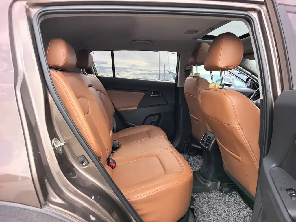 Kia Sportage 2015 — фото 10