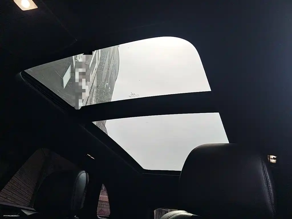 Lincoln MKC 2018 — фото 17
