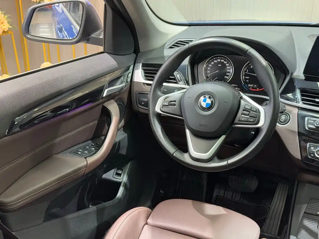BMW X1 2020 — фото 9