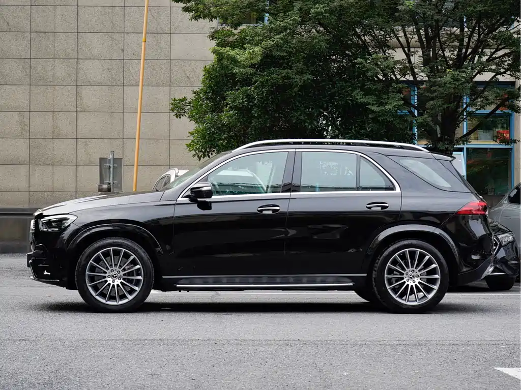 Mercedes-Benz GLE 2023 — фото 3
