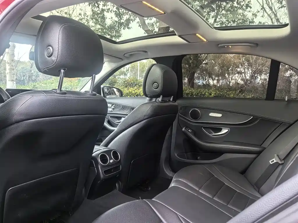 Mercedes-Benz C-Class 2019 — фото 5
