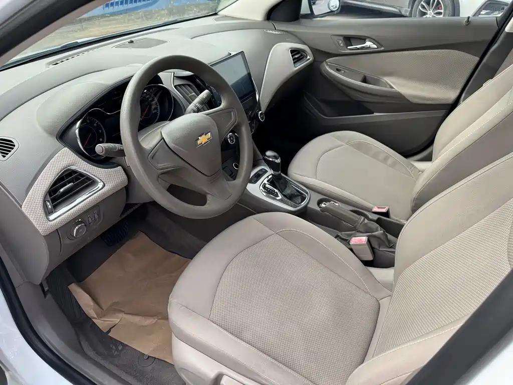 Chevrolet Cruze 2015 — фото 10