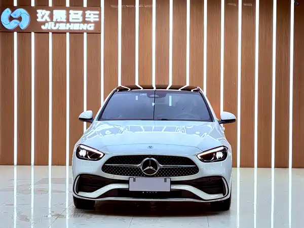 Mercedes-Benz C-Class 2025