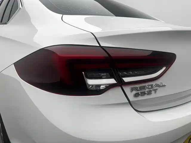 Buick Regal 2022 — фото 15