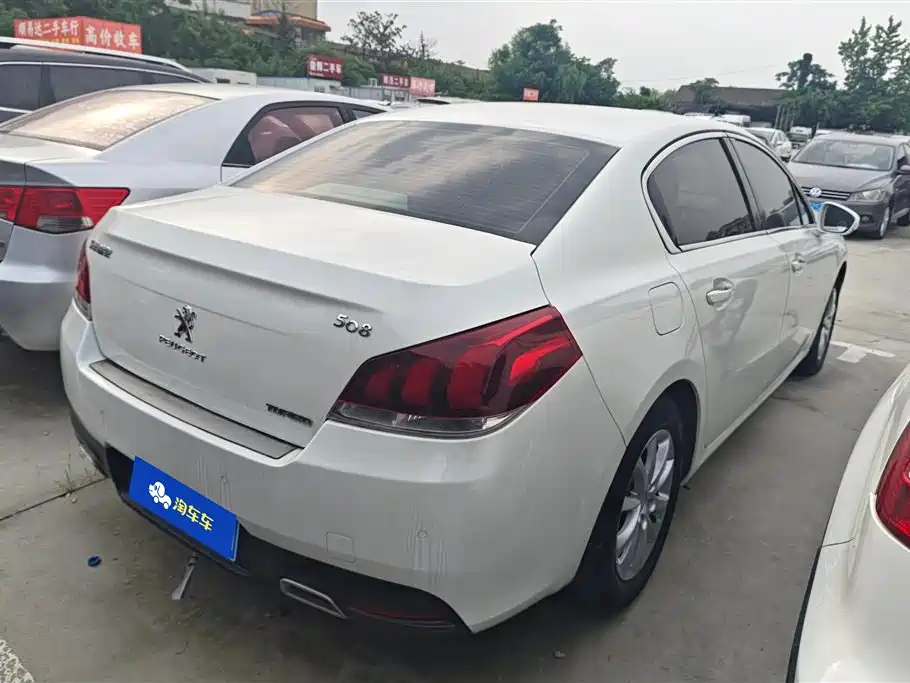 Peugeot 508 2015 — фото 3