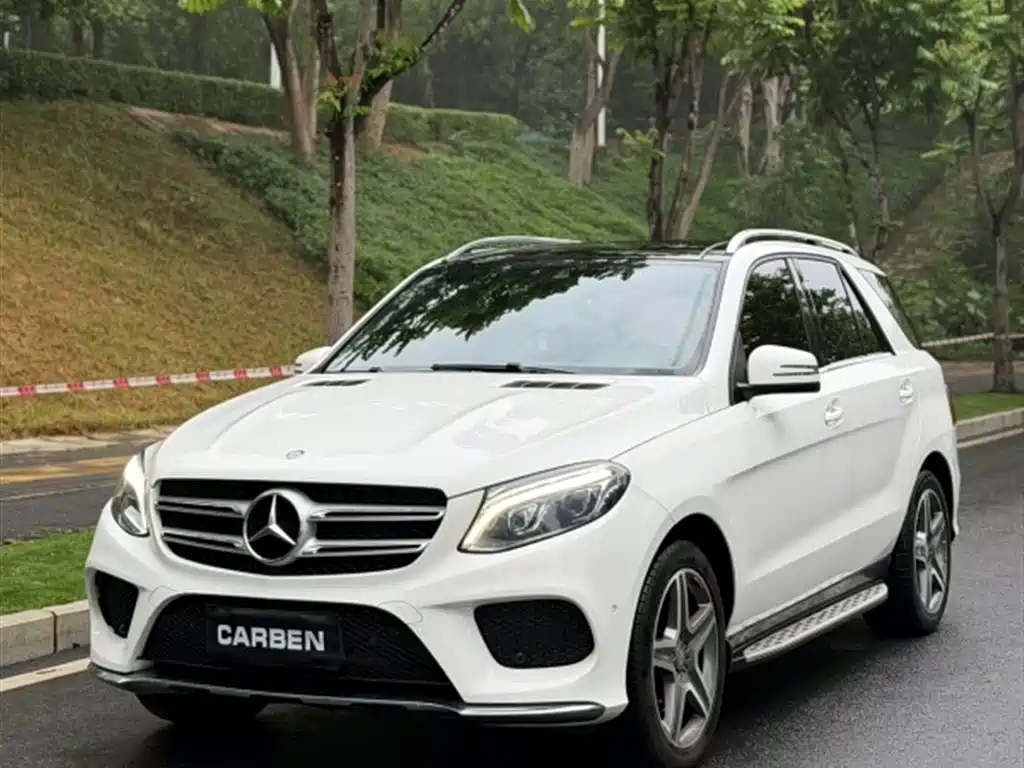 Mercedes-Benz GLE 2016 — фото 1