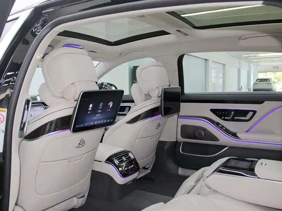 Mercedes-Benz S-Class 2025 — фото 17