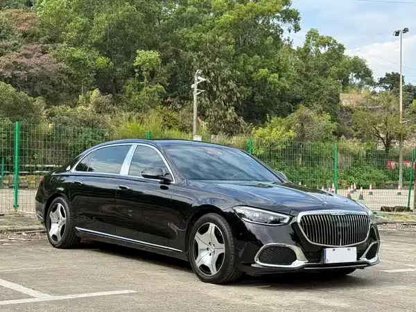 Mercedes-Benz Maybach S-Class 2021