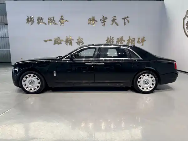 Rolls-Royce Ghost 2012
