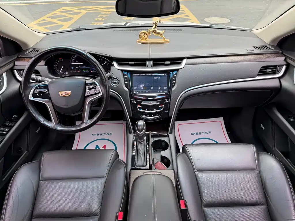 Cadillac XTS 2019 — фото 9