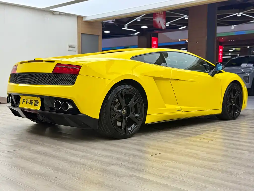 Lamborghini Gallardo 2013 — фото 9