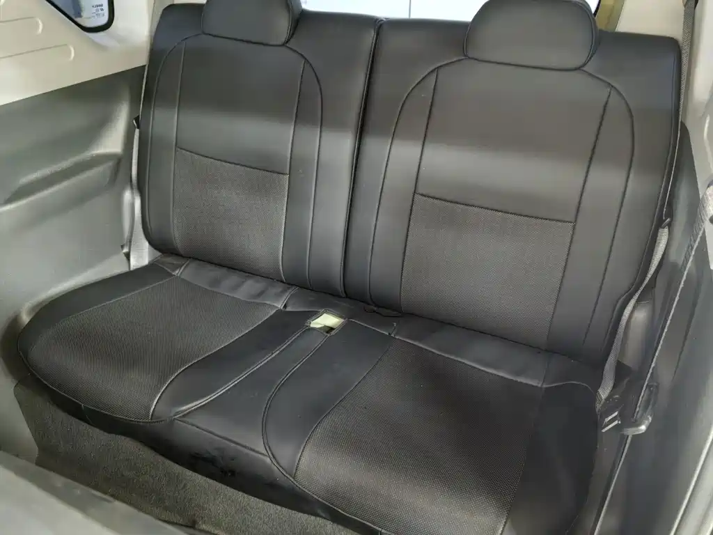 Geely Galaxy Panda 2023 — фото 11