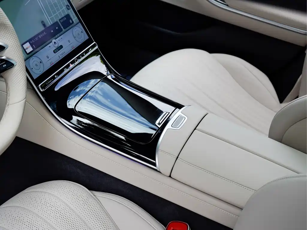 Mercedes-Benz S-Class 2023 — фото 17