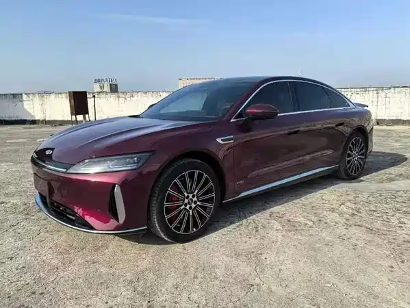 Chery Fengyun A9L 2025