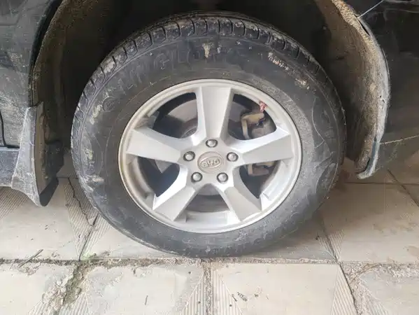 BYD S6 2014