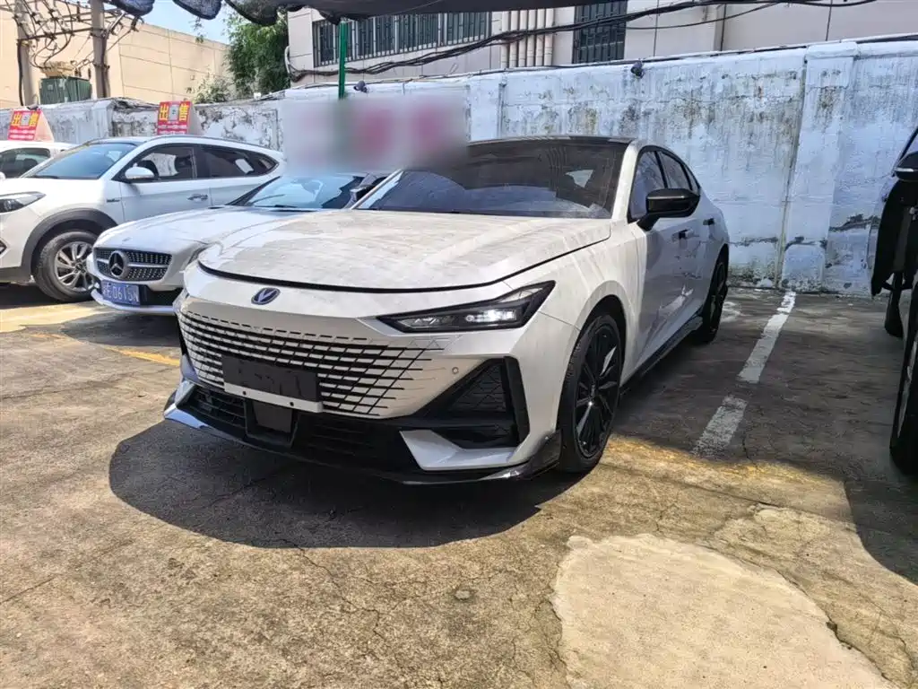 Changan UNI-V 2023