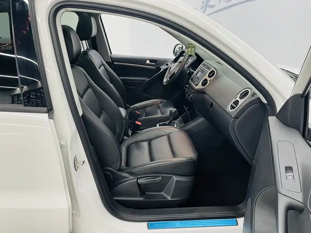 Volkswagen Tiguan 2019 — фото 13