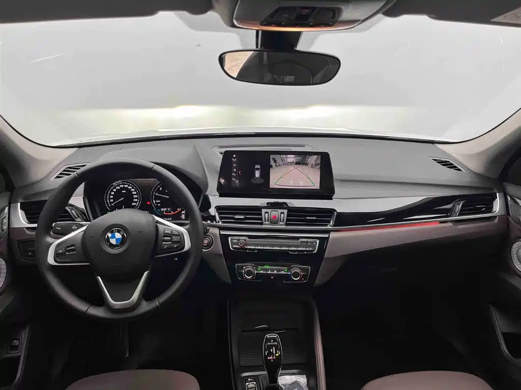 BMW X1 2022 — фото 3