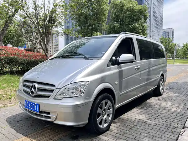 Mercedes-Benz Vito 2011