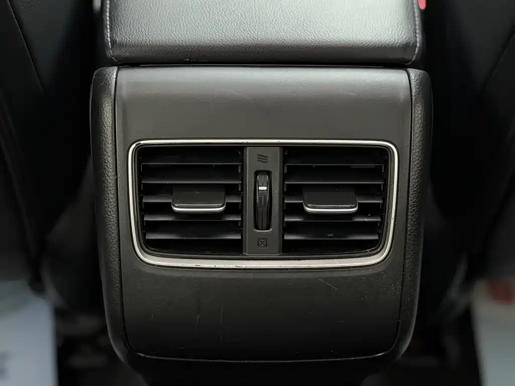 Honda Accord 2020 — фото 11