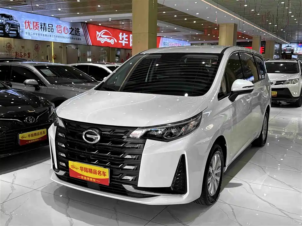 GAC Motor Trumpchi M6 2024 — фото 1