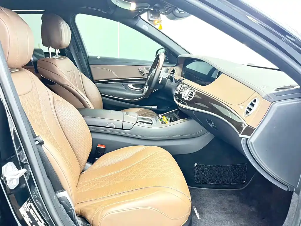 Mercedes-Benz Maybach S-Class 2019 — фото 8