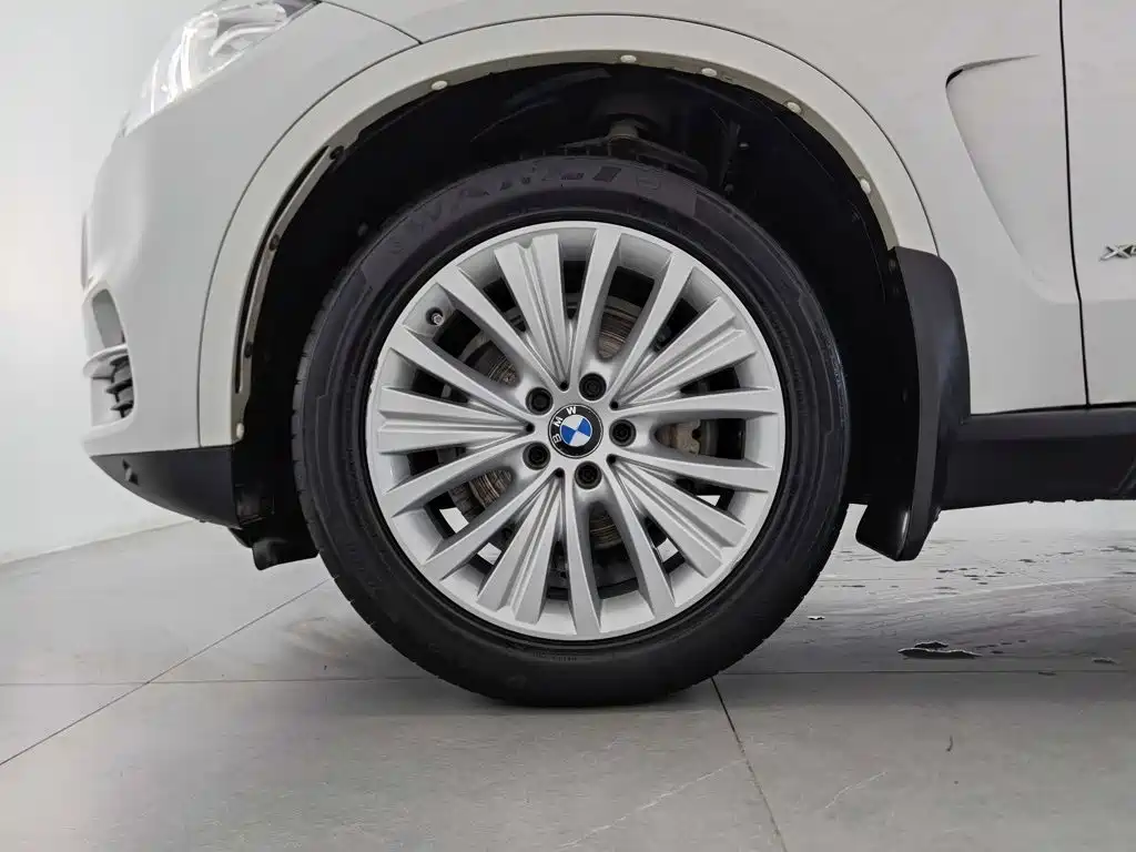 BMW X5 2017 — фото 17
