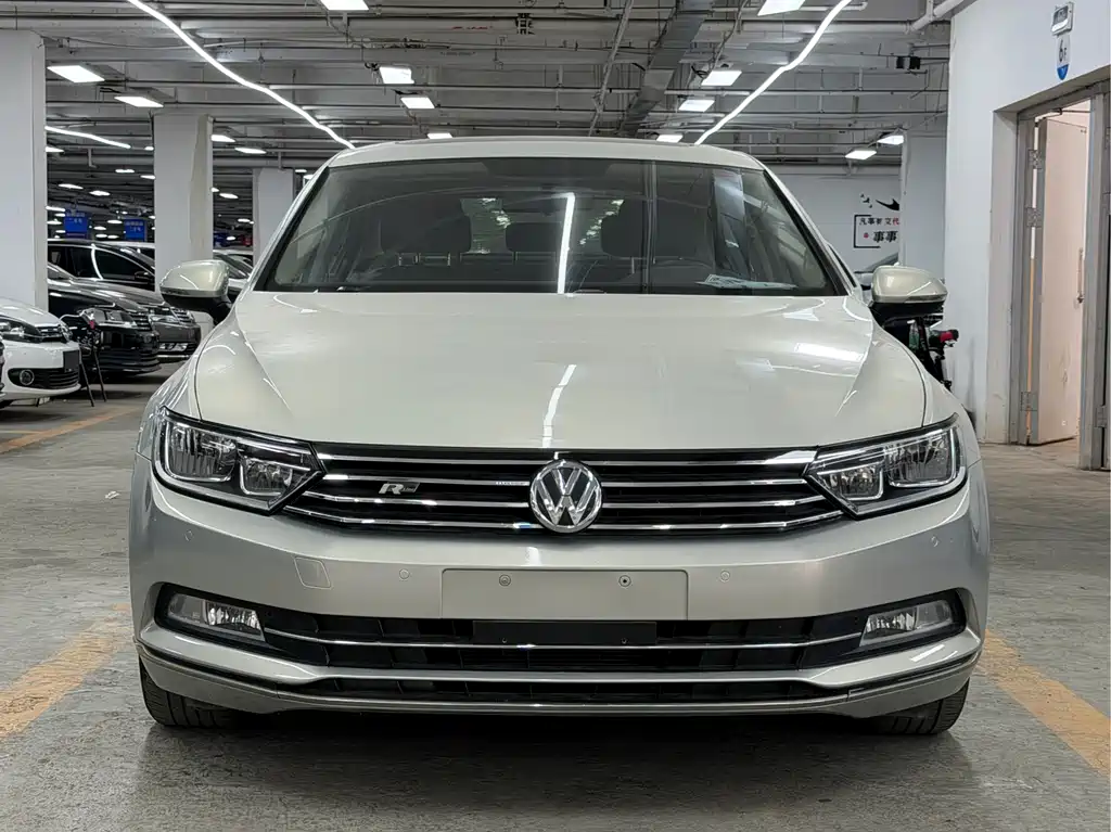 Volkswagen Magotan 2017 — фото 5