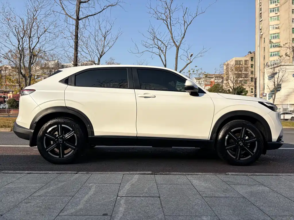 Honda Vezel 2023 — фото 8