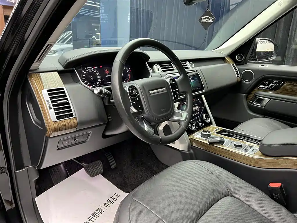 Land Rover Range Rover 2020 — фото 16