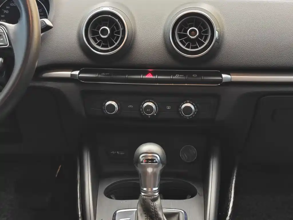 Audi A3 2020 — фото 20
