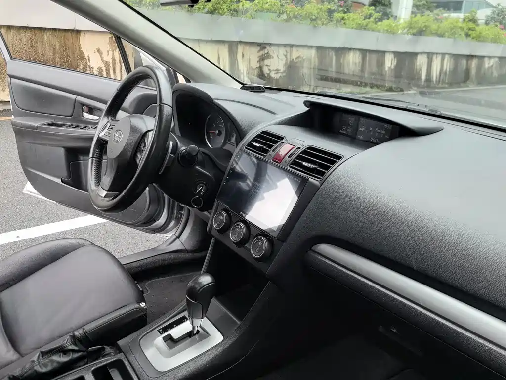Subaru XV 2013 — фото 26