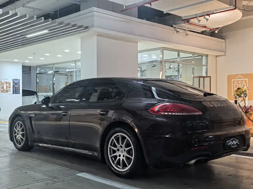 Porsche Panamera 2015 — фото 3