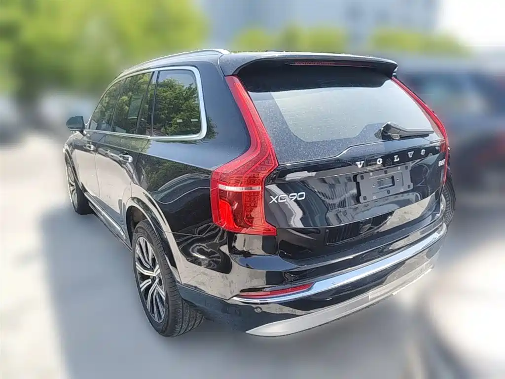 Volvo XC90 2021 — фото 9