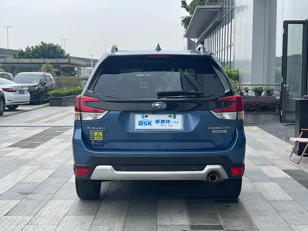 Subaru Forester 2020 — фото 4