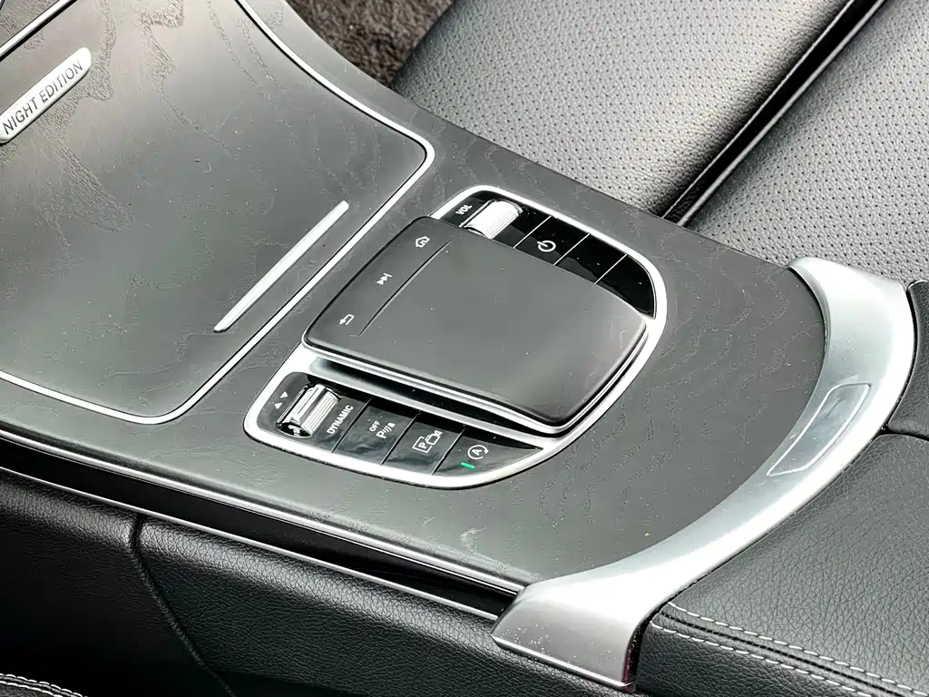 Mercedes-Benz C-Class 2021 — фото 9
