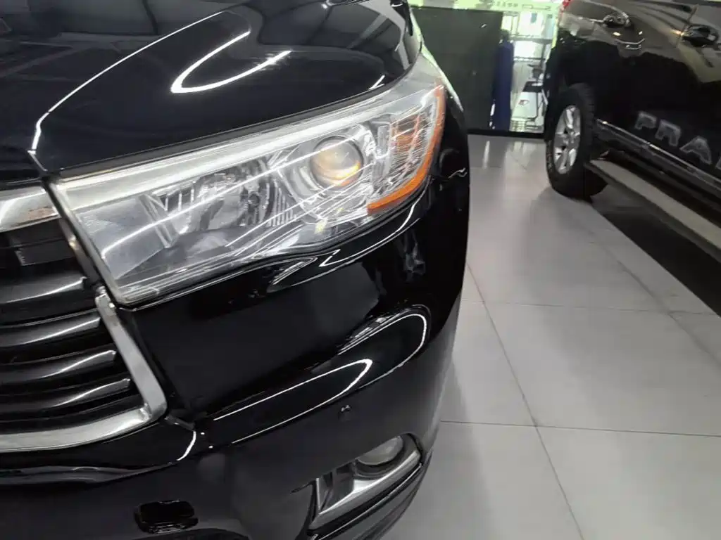 Toyota Highlander 2015 — фото 24