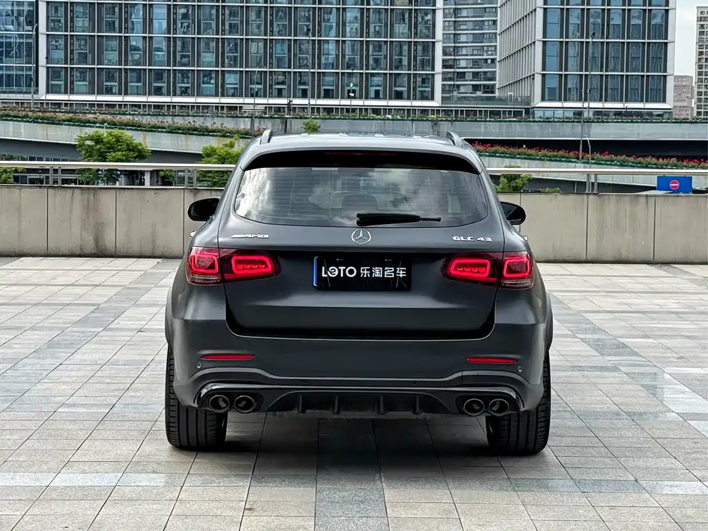 Mercedes-Benz GLC AMG 2022 — фото 3