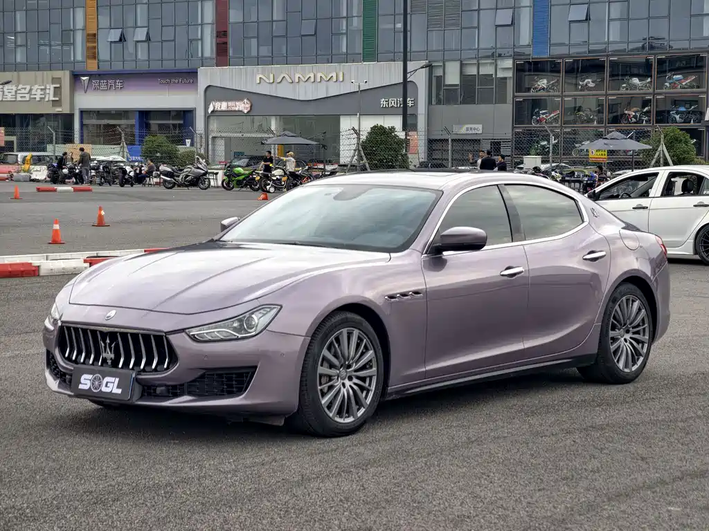 Maserati Ghibli 2019 — фото 1